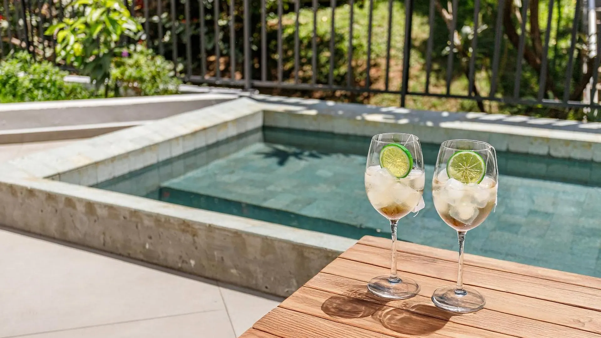 Conforto E Piscina No Coracao Da Cidade Florianópolis